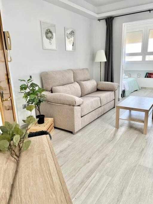 Apartamento Nuevo Centro Historico De Malaga Luaran gambar