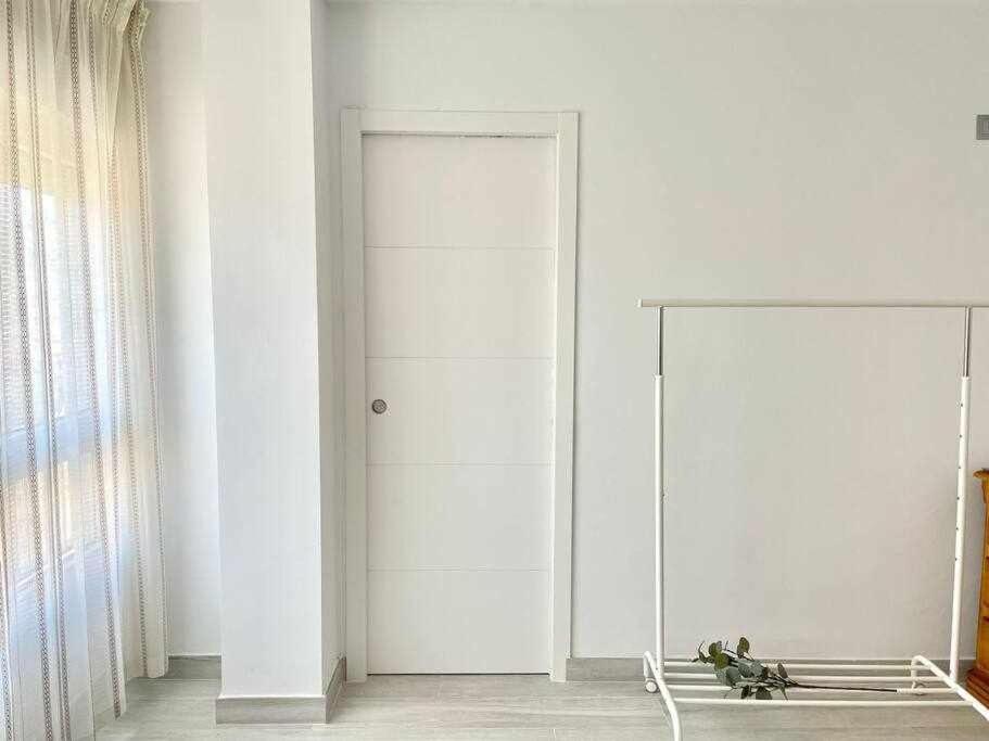 Apartamento Nuevo Centro Historico De Malaga Luaran gambar
