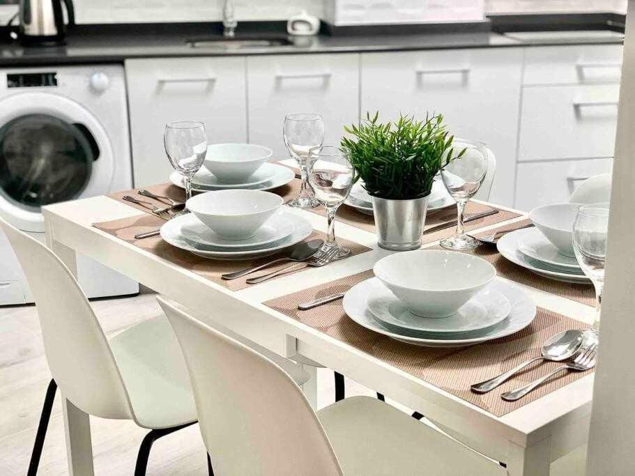 Apartamento Nuevo Centro Historico De Malaga Luaran gambar