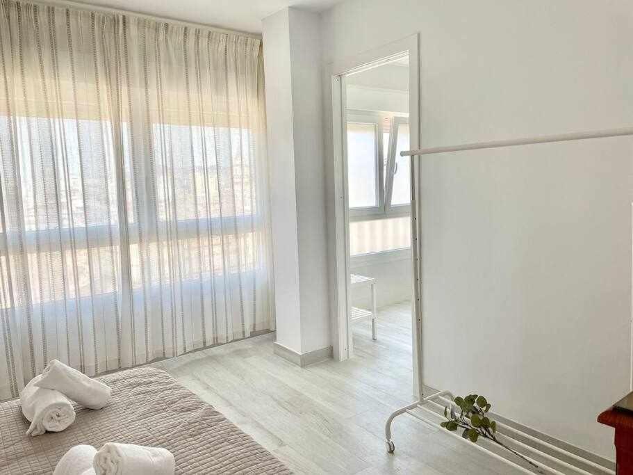 Apartamento Nuevo Centro Historico De Malaga Luaran gambar